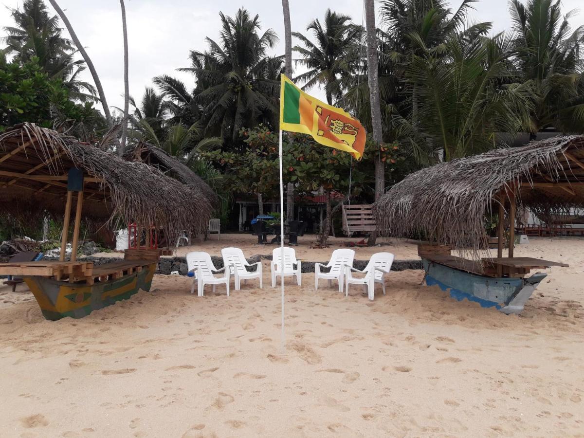 Simple Place Mirissa Exterior foto